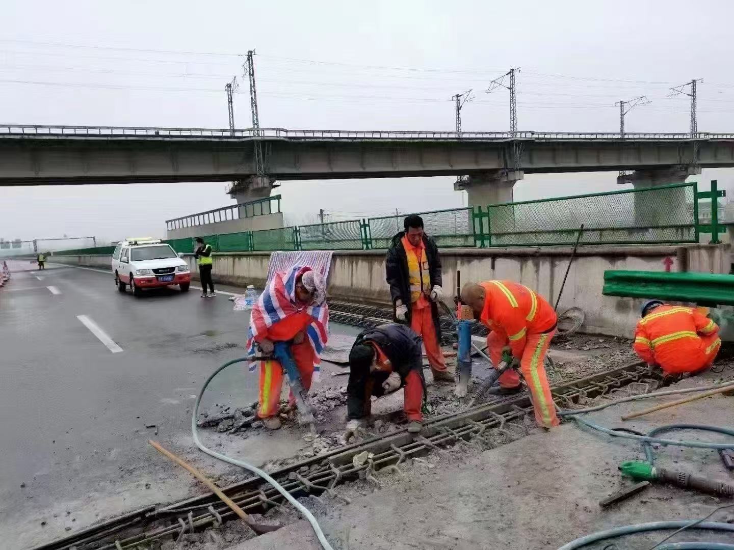 梨树桥梁伸缩缝抢修料