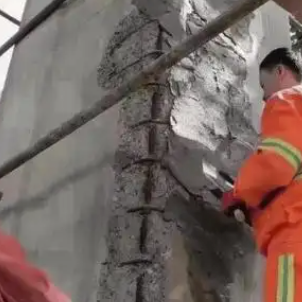 梨树梁板柱楼梯空洞蜂窝剥落露筋等表面破损修补用高强聚合物修补砂浆